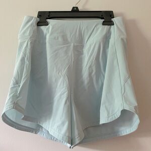 NWOT - Nike drifit shorts